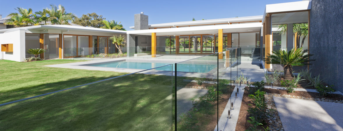Pool-Fence-Cleaning-Perth